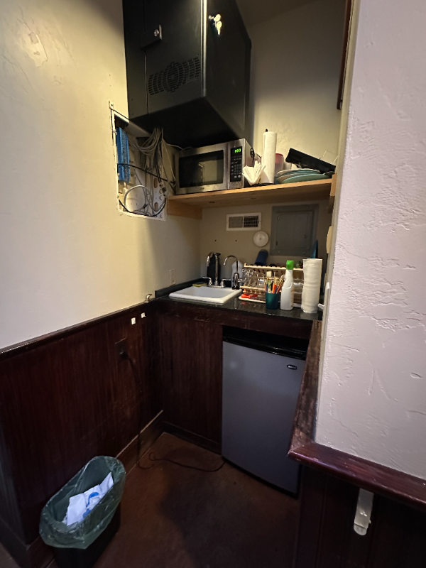 103 S 8th Ave - Photo 5 of 8