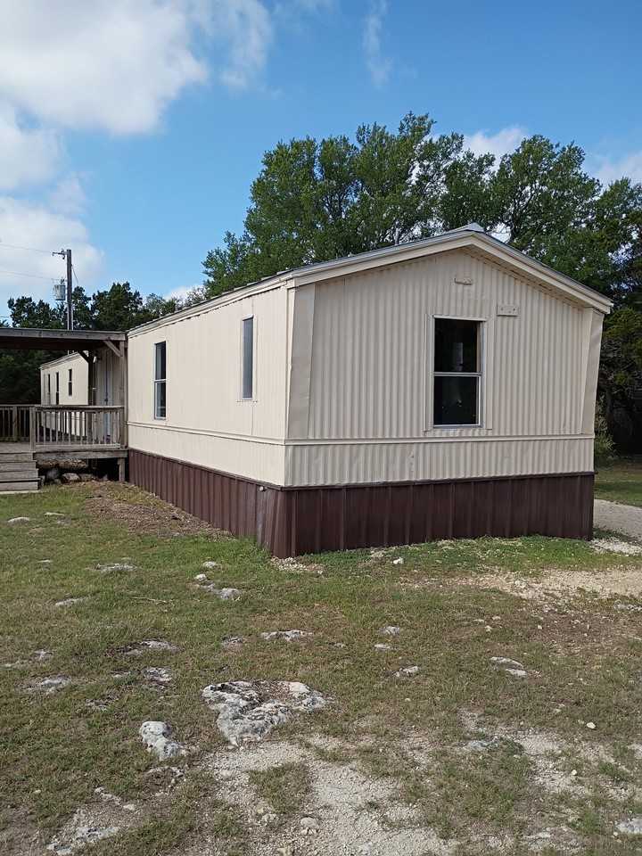 865 Qappuella Dr - Photo 3 of 12