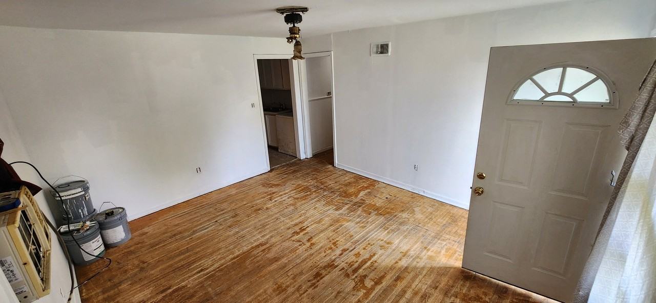 2911 Church St - Photo 2 of 20
