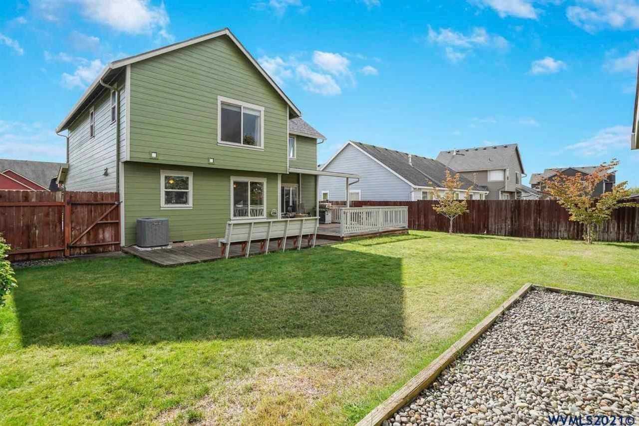 9837 Deer St - Photo 3 of 9