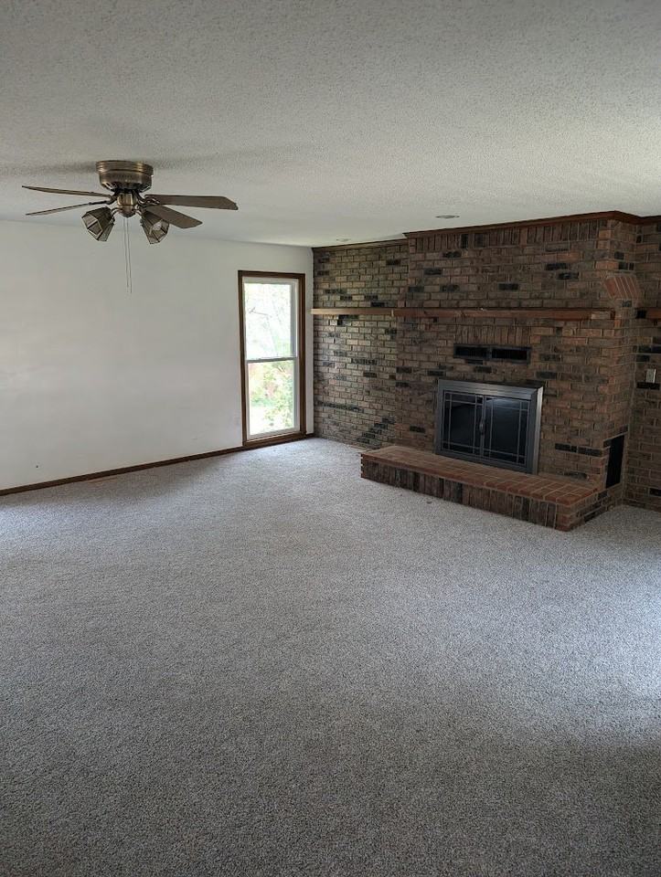 430 N Persimmon Dr - Photo 5 of 7