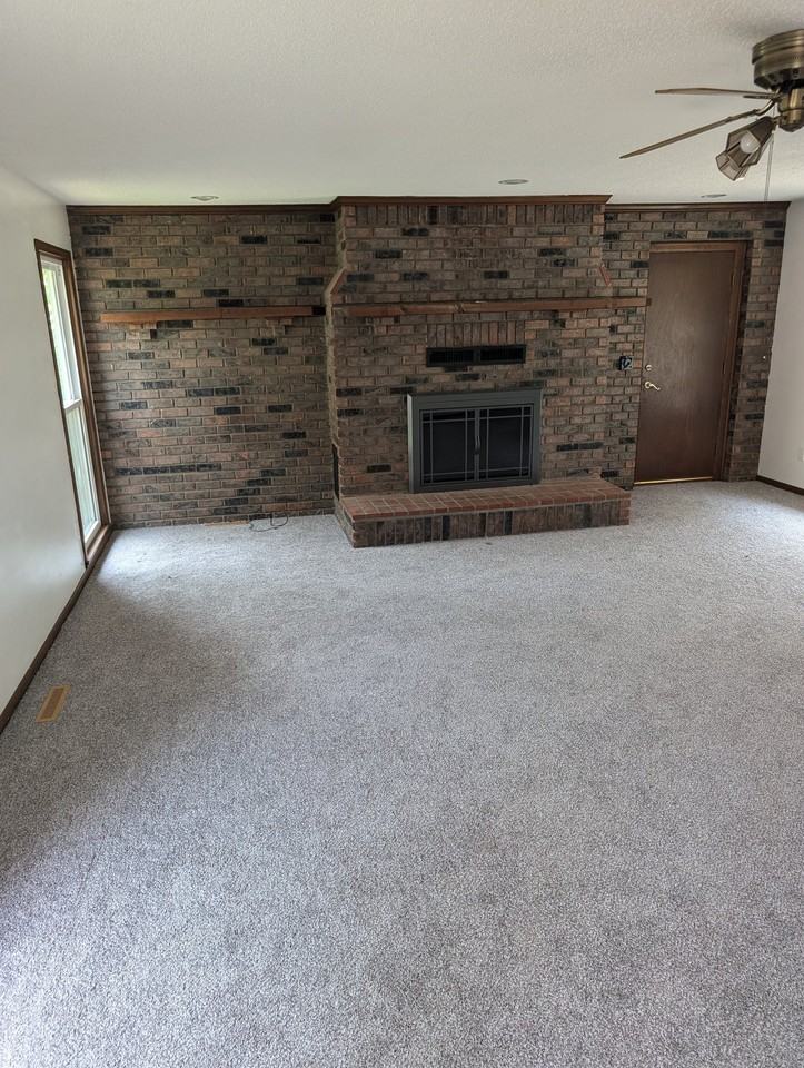 430 N Persimmon Dr - Photo 7 of 7