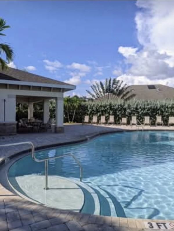 6509 Estero Bay Dr