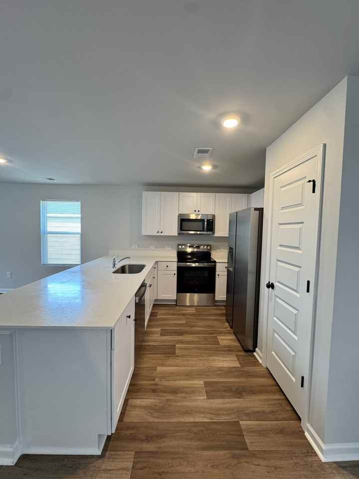 1205 Black Kite Ct - Photo 3 of 44