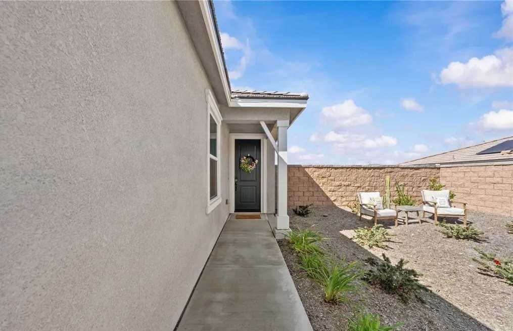 45123 Quicksilver Rd - Photo 3 of 20