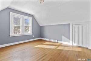 featured image of 484 Church St #3