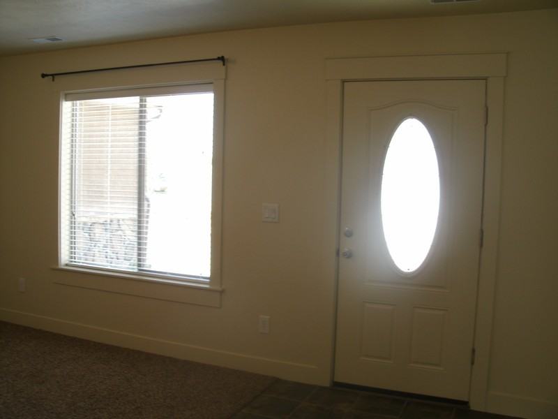 488 Nw - Photo 3 of 20