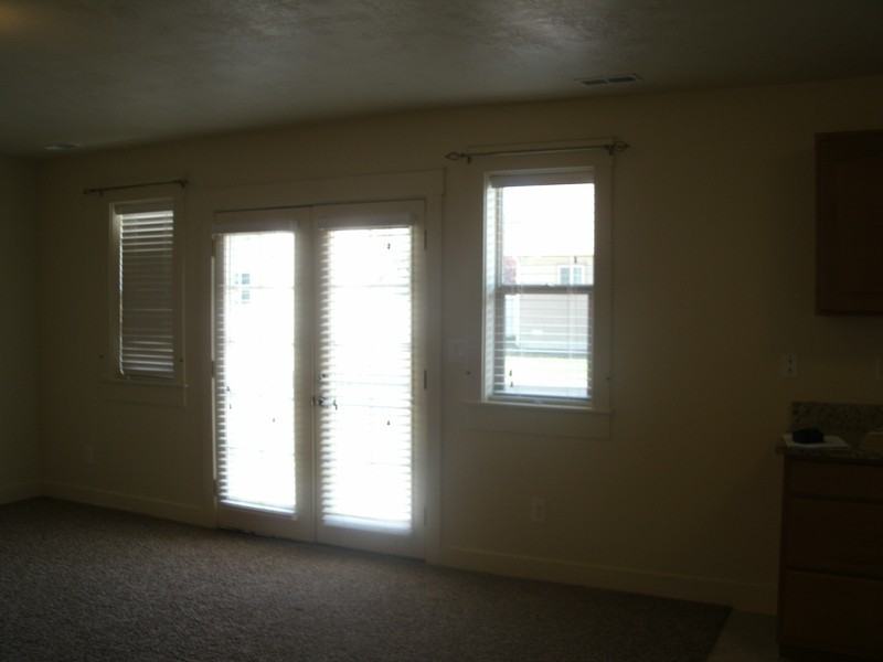 488 Nw - Photo 7 of 20