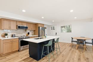 2453 E Brookglen Dr #BS - Photo 1 of 1