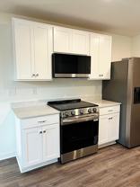 204 E Iris Ln - Photo 1 of 1
