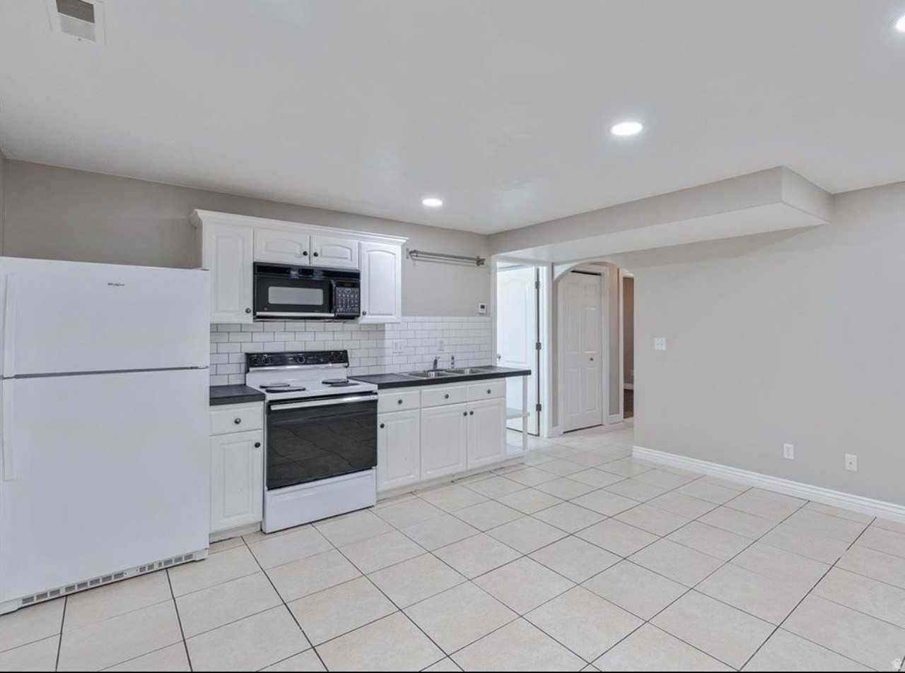1262 N Circle Cv #BS - Photo 4 of 7