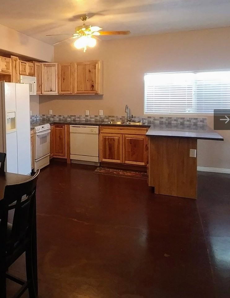 2334 Webb Cir #2334 - Photo 7 of 12