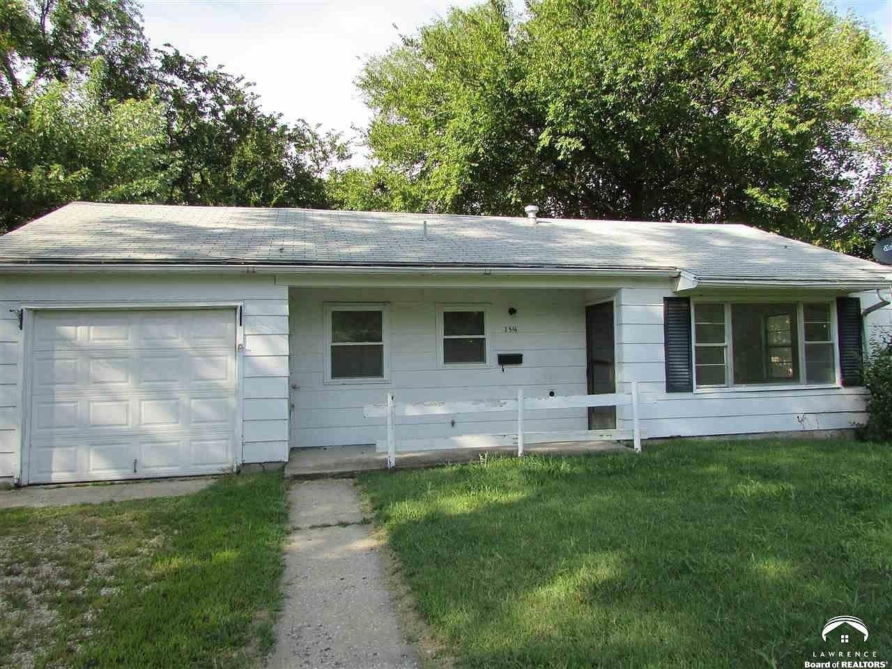 2516 Century Dr