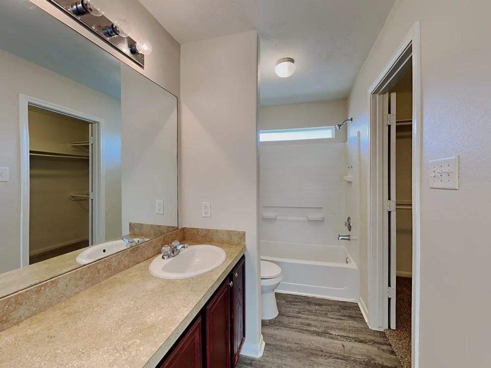 16419 Noble Meadow Ln - Photo 3 of 13