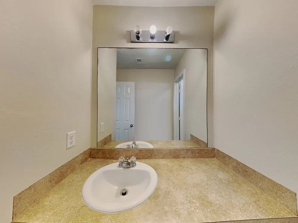 16419 Noble Meadow Ln - Photo 6 of 13