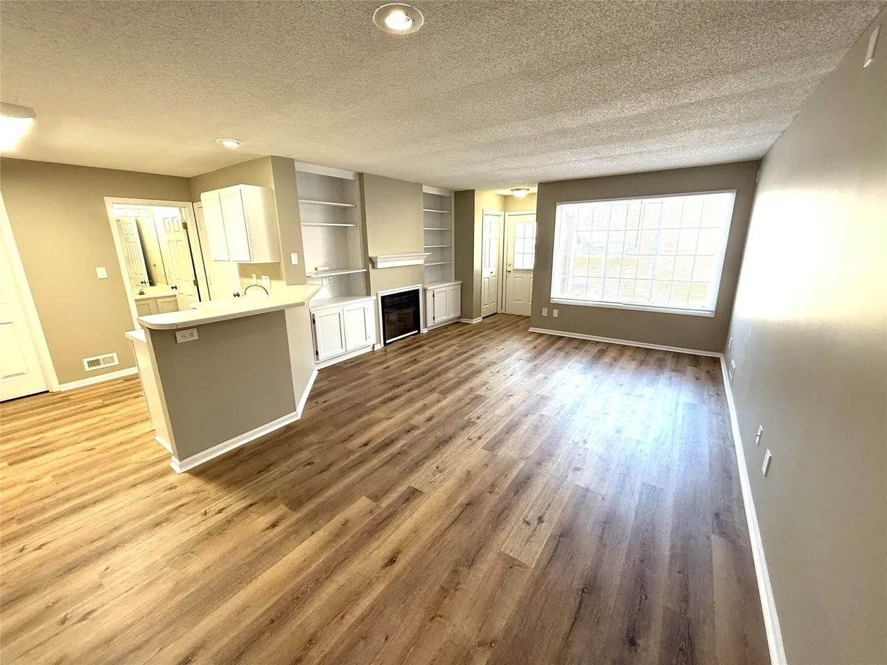 6855 Woodland Ave #608 - Photo 2 of 11