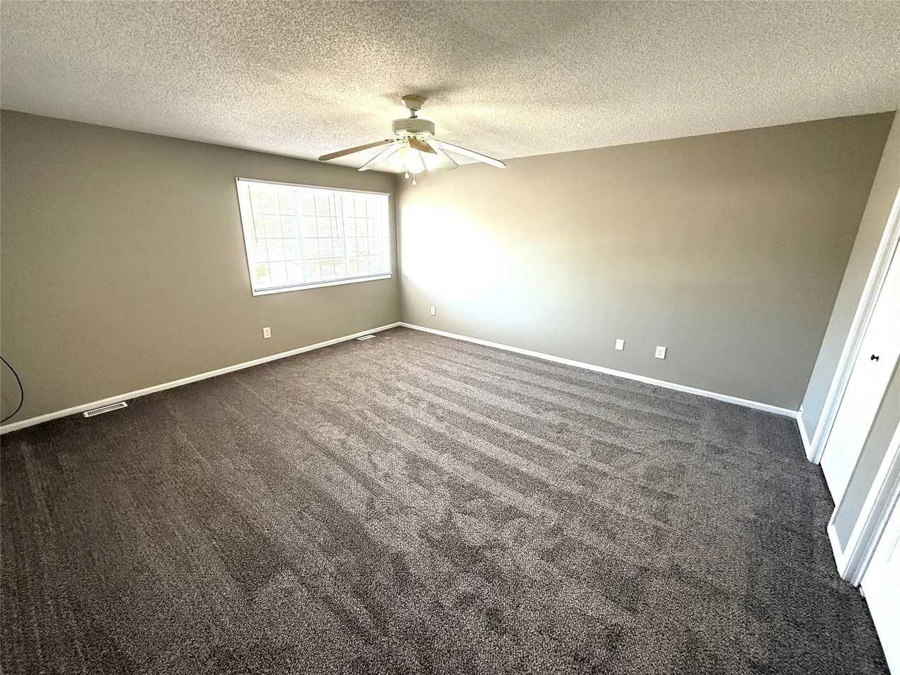 6855 Woodland Ave #608 - Photo 7 of 11