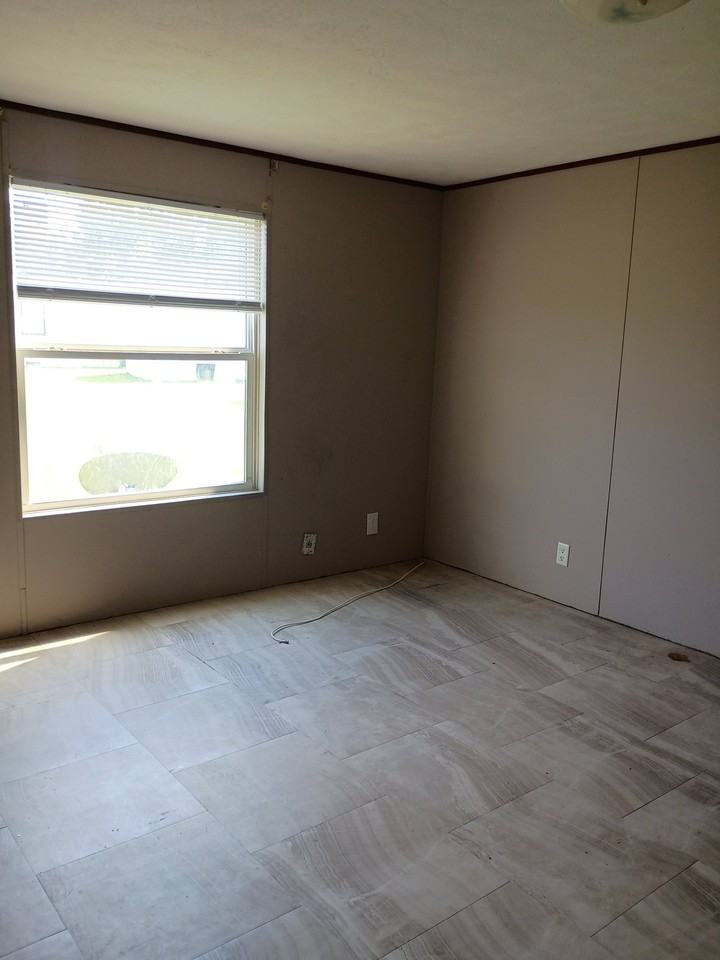 4250 Blount Rd #75 - Photo 5 of 7
