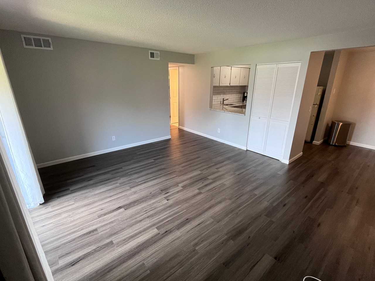 1190 Calley Dr #C - Photo 4 of 25