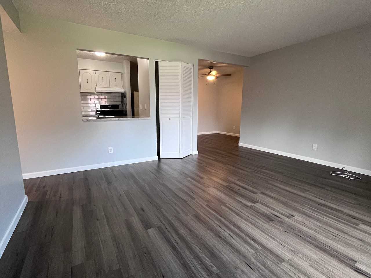 1190 Calley Dr #C - Photo 6 of 25