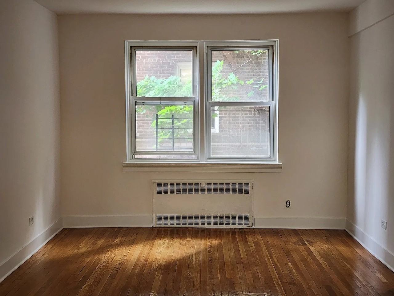 123 82nd Ave #3K - Photo 5 of 13