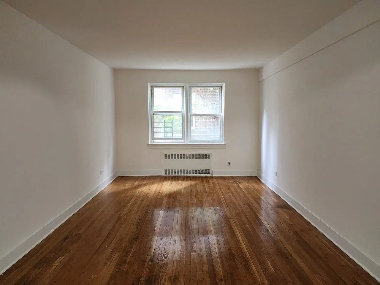 123 82nd Ave #3K - Photo 6 of 13