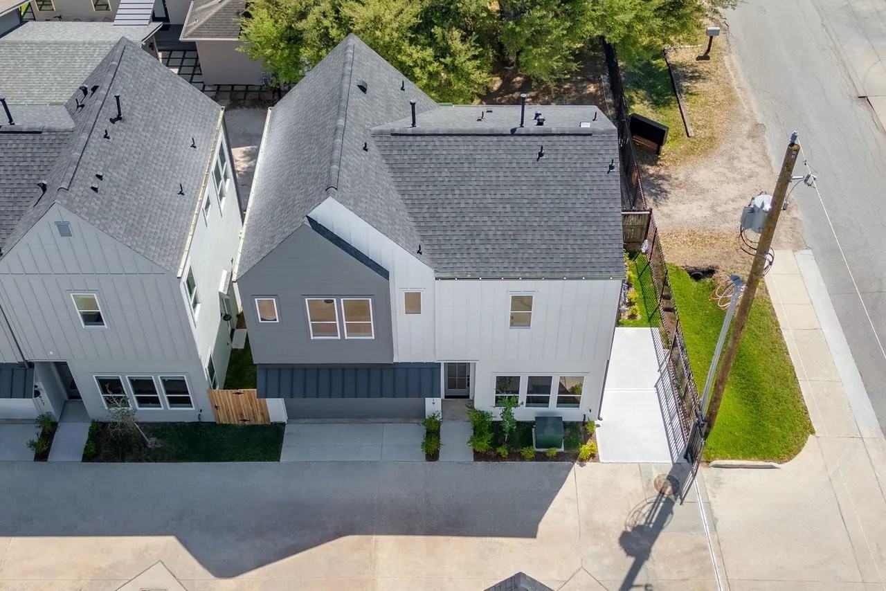 8905 Sunshine Laverne St - Photo 7 of 11