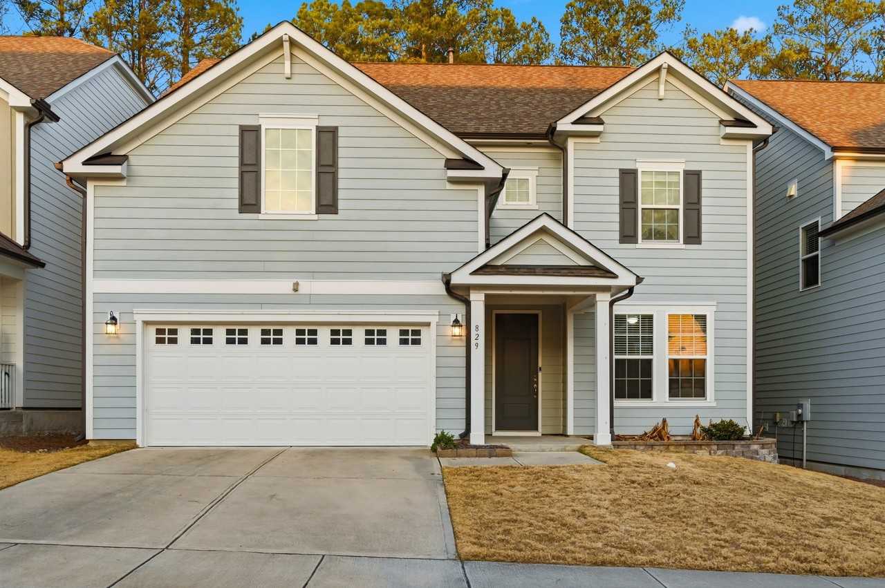 829 Summit Crest Ct
