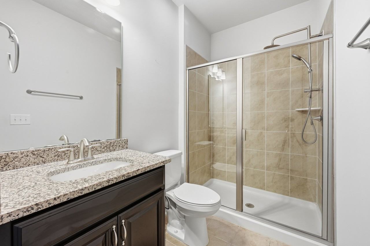 829 Summit Crest Ct - Photo 5 of 20