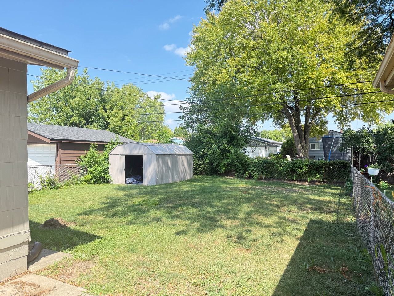 6757 Syracuse St - Photo 4 of 4