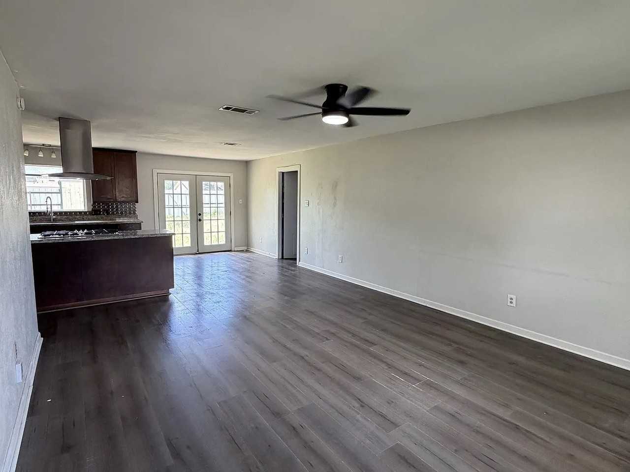 30441 N Plantation Dr - Photo 2 of 2