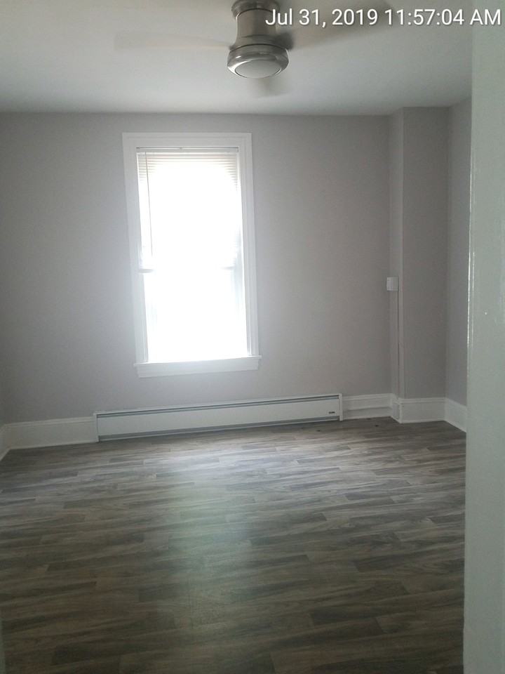 16 S Church St #2 - Photo 4 of 10