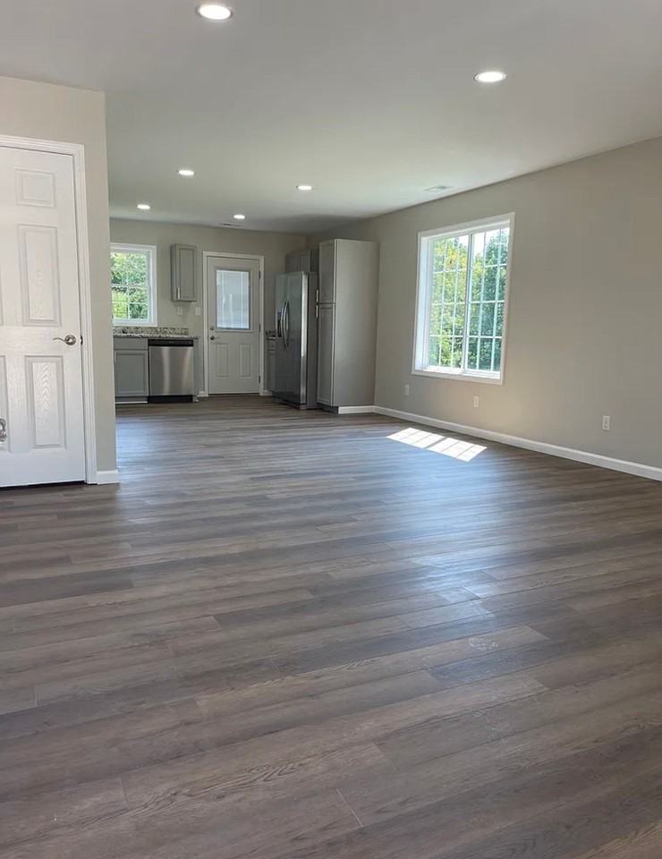 382 Miller Ave #B - Photo 2 of 5