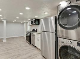 featured image of 672 Sw #3