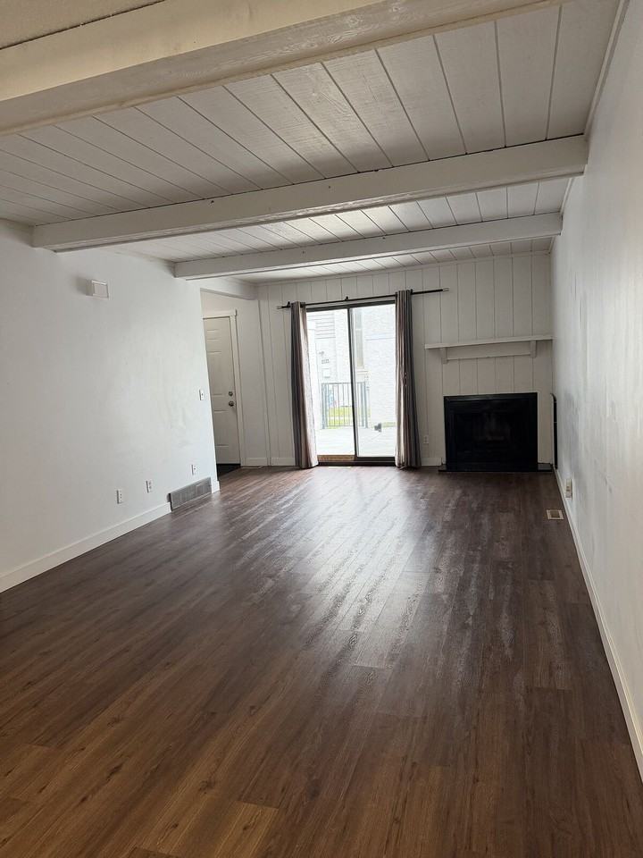 3500 Mclaren Village - Photo 5 of 24