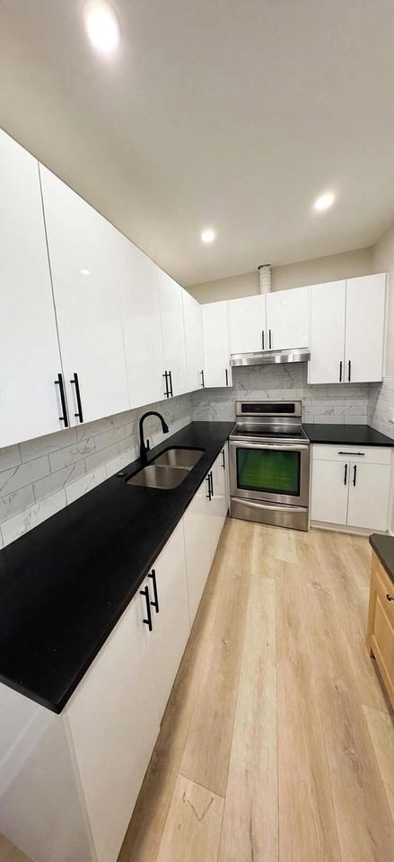 612 Baywater Manor Sw - Photo 2 of 9