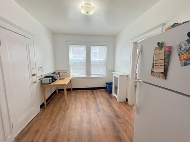 19 Hatherly Rd #1 - Photo 5 of 17