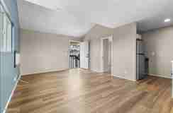 1165 Mcknight Rd #B - Photo 1 of 1