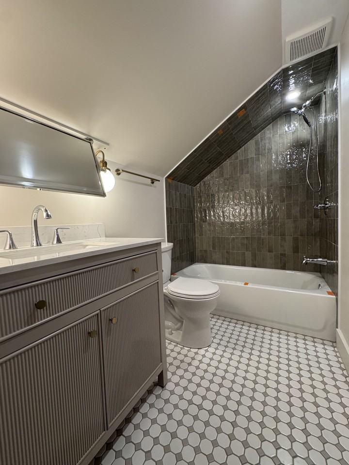 1111 Porter Rd #MAIN - Photo 2 of 13