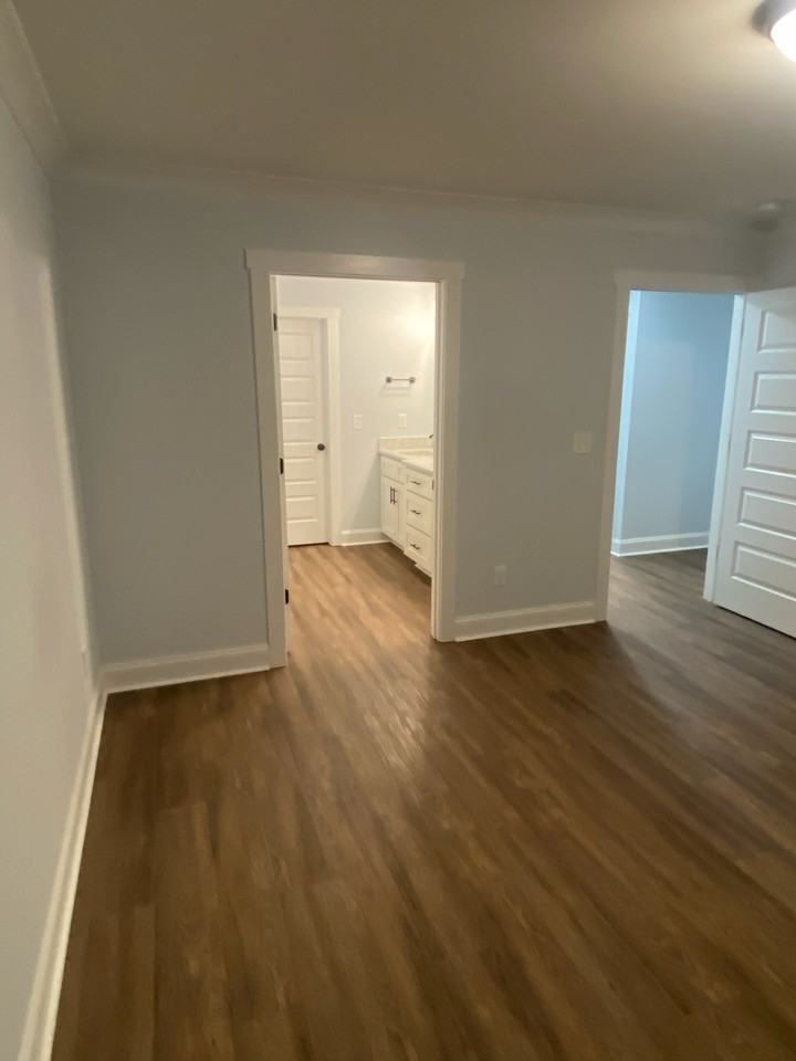 816 Unity St #B - Photo 6 of 14