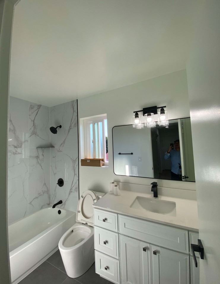 3334 Dias Dr #4 - Photo 7 of 8