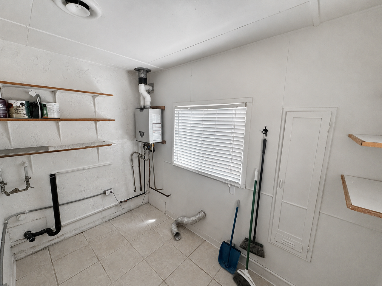 815 Gold St #815 - Photo 7 of 16