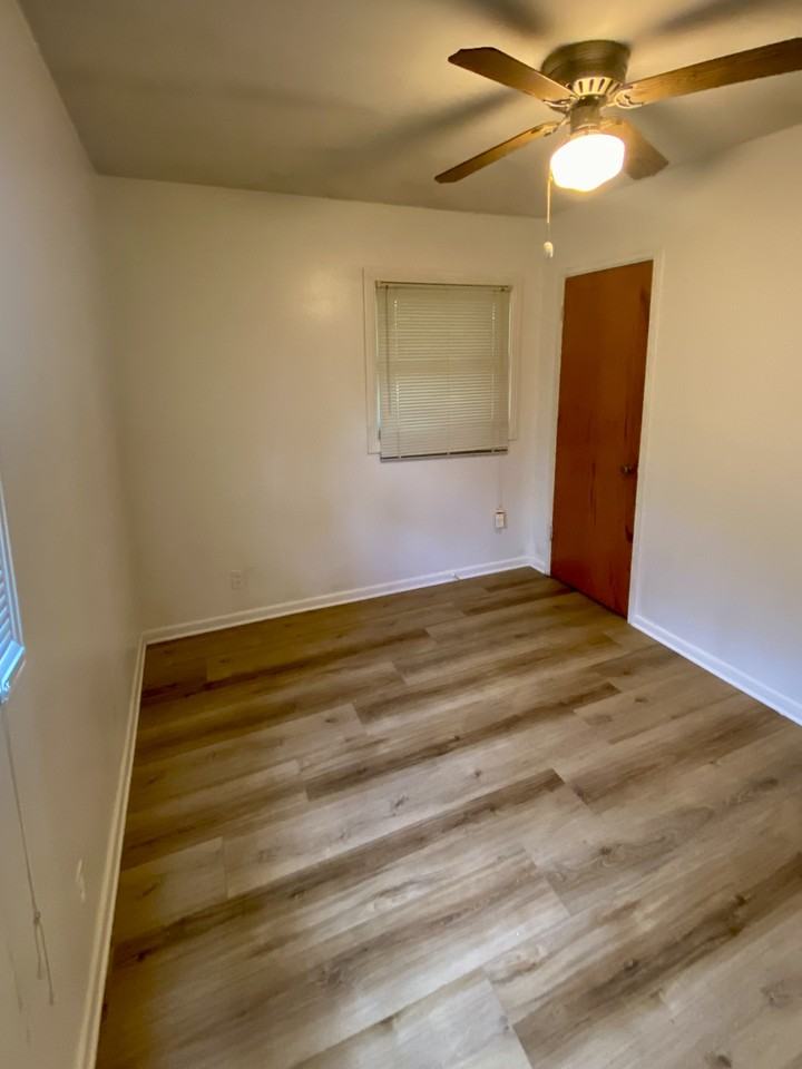 810 S 11th St #NA - Photo 6 of 8