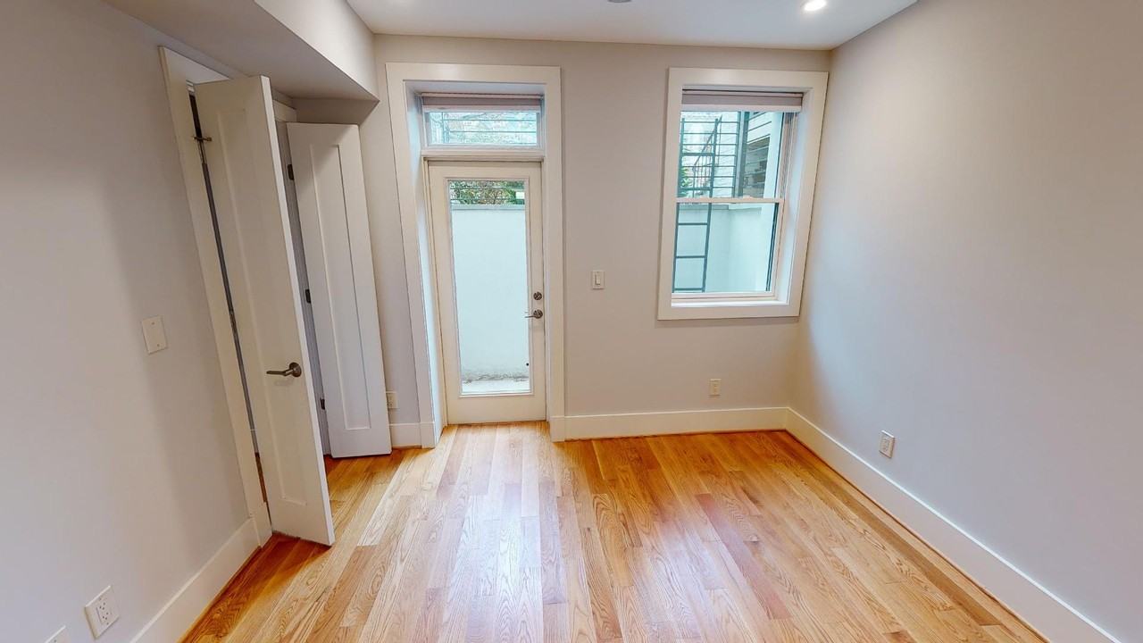 643 Lamont St Nw #1 - Photo 2 of 18