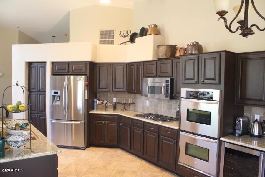 9817 E Pine Valley Rd - Photo 7 of 19