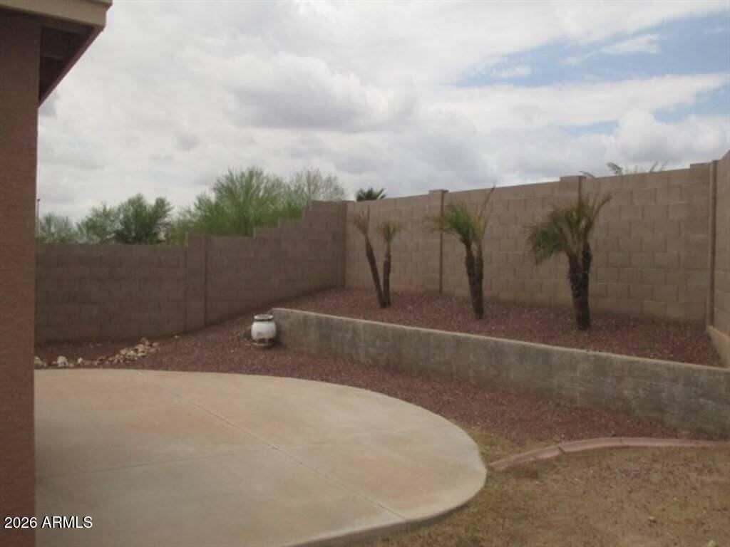 126 S 220th Dr - Photo 6 of 8