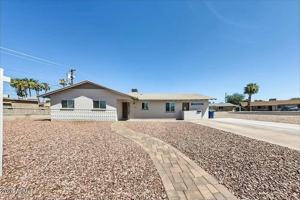 featured image of 1810 E Palmcroft Dr
