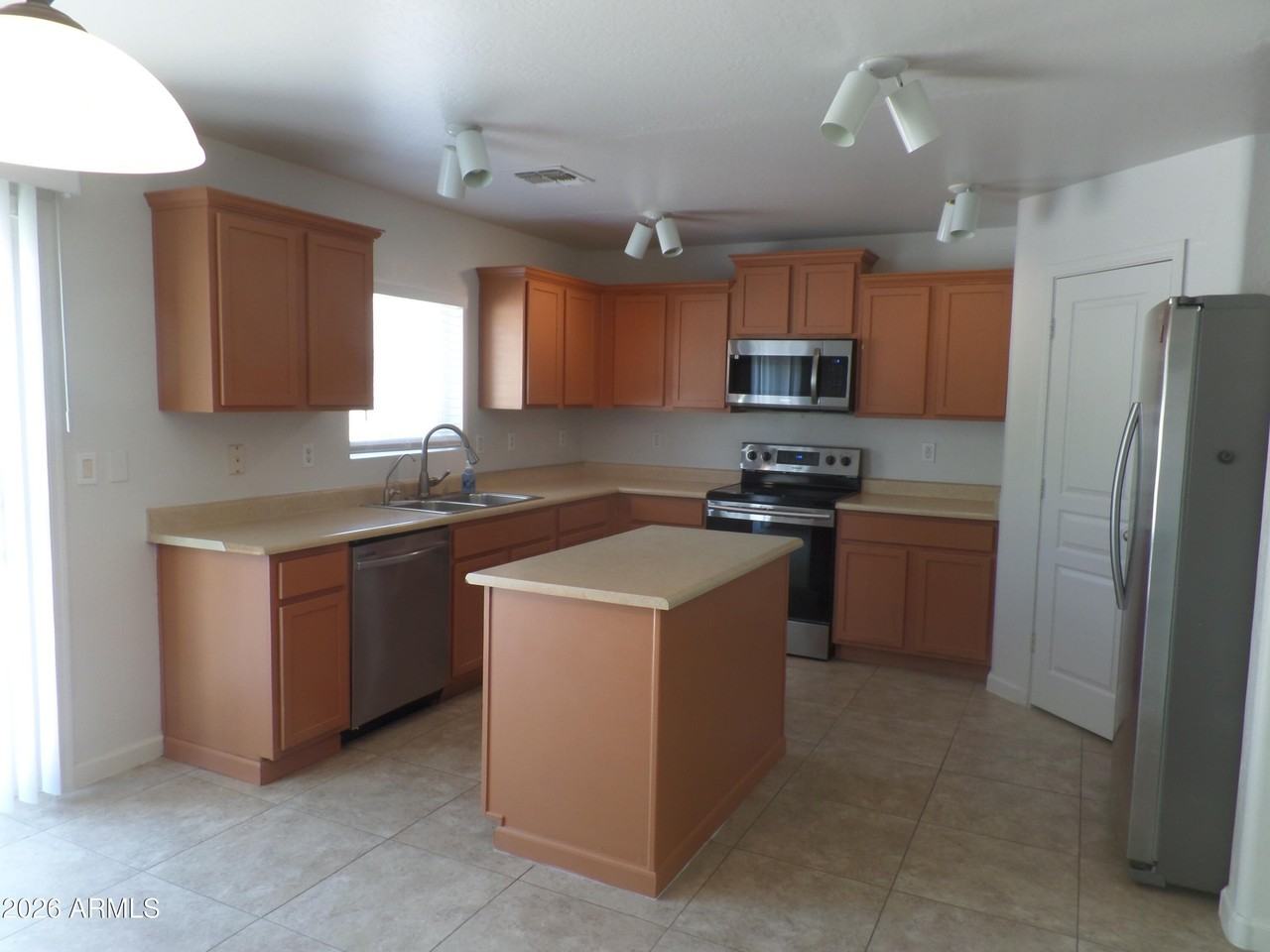 3901 E Morenci Rd - Photo 7 of 27