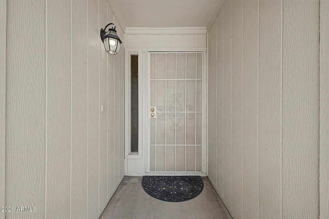 17213 N 35th Dr - Photo 3 of 36