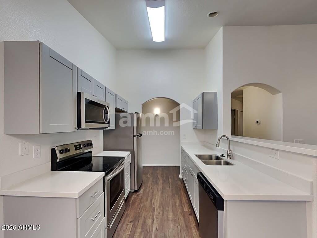 16563 W Melvin St - Photo 3 of 10